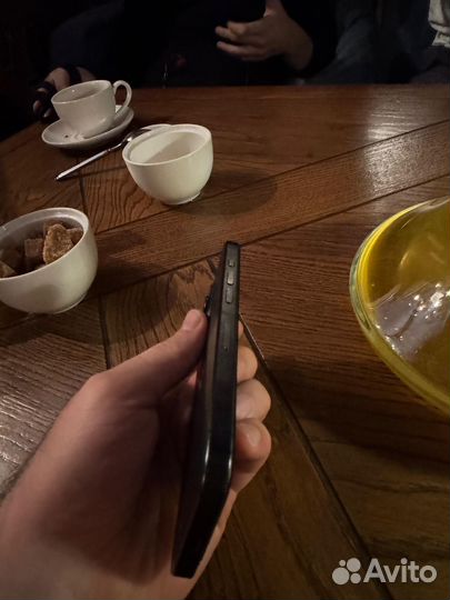 iPhone 15 Pro, 512 ГБ