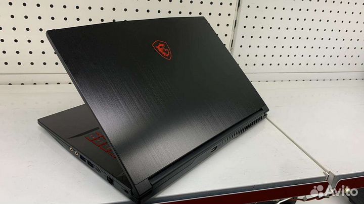 Новый игровой MSI 15.6