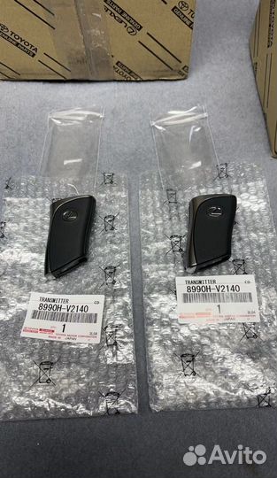 Смарт ключ Lexus LM 2023+, 8990H-V2140