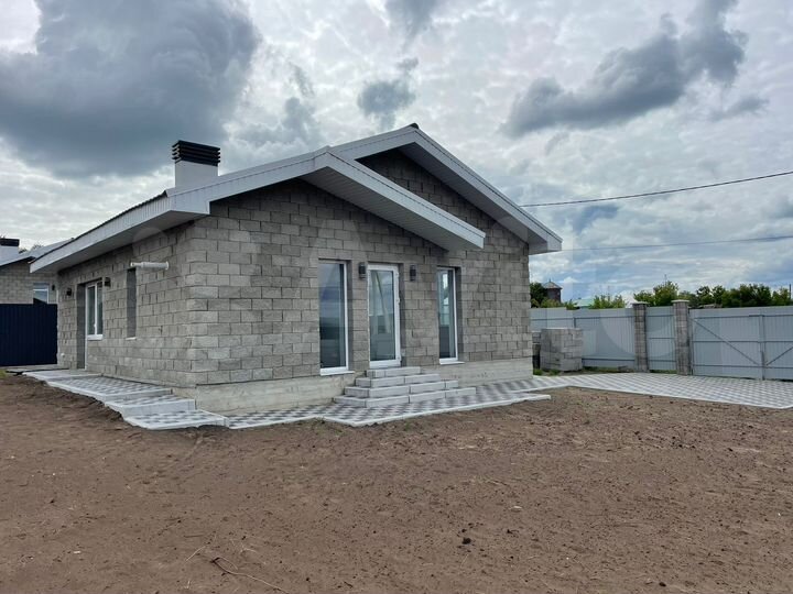 Дом 90 м² на участке 8,3 сот.