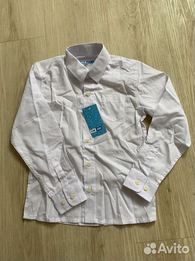 Продам новую белую рубашку