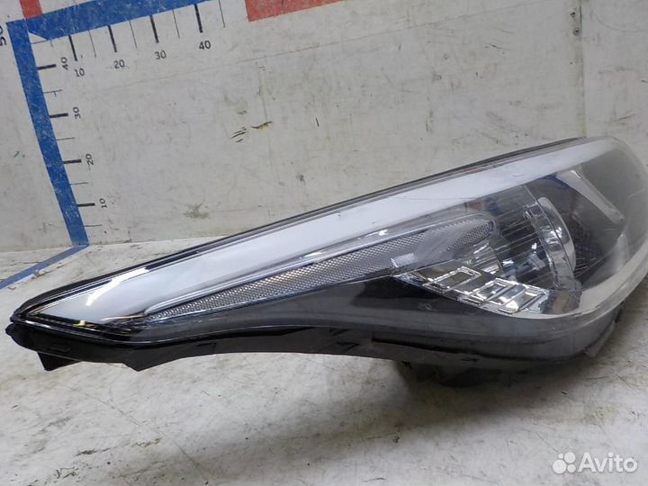 Фара правая Kia Ceed/ProCeed