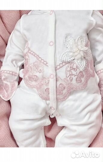 Комплект нательный на выписку новорожденного