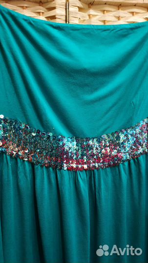 Нарядное платье