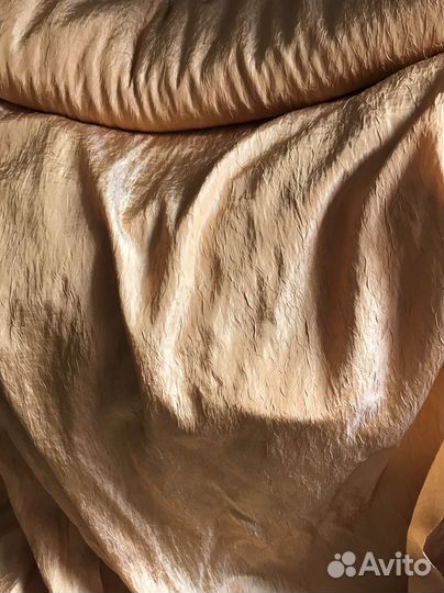 Ткань жатая золотая