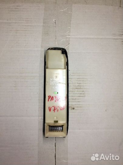 Блок управления стеклоподъемниками правый Mitsubis