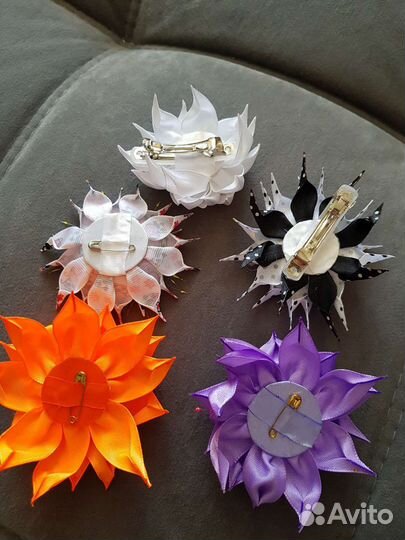 Броши, заколки