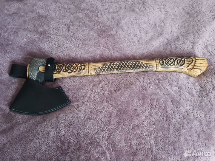 Топор ручной работы