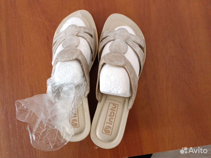 Босоножки женские 39 размер новые