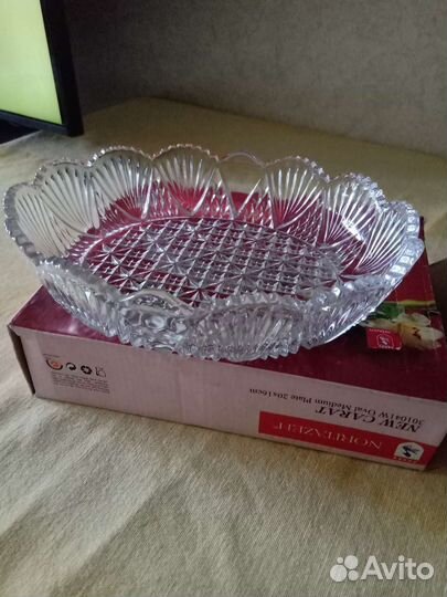 Блюдо, салатник. Новый