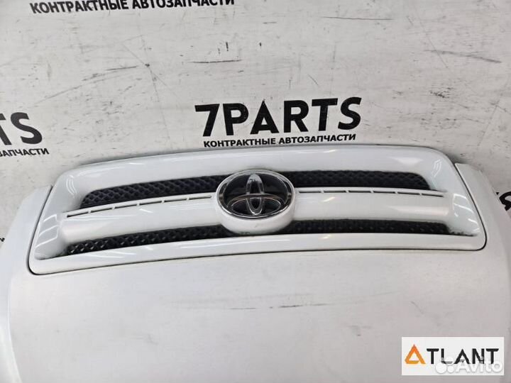 Капот toyota ipsum