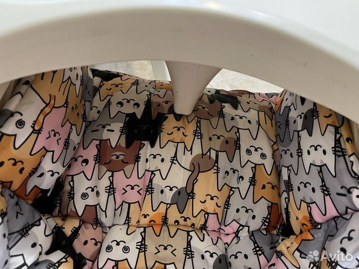 Стул для кормления