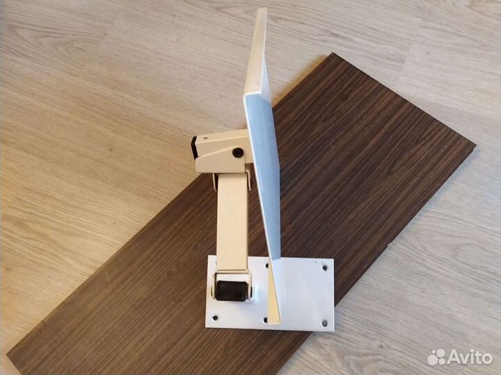 Кронштейн для телевизора и бытовой техники