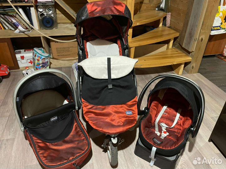 Коляска 3 в 1 Chicco