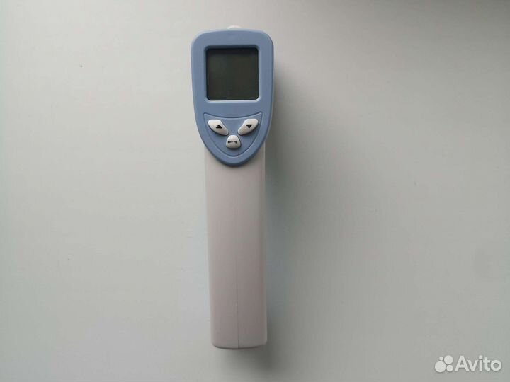 Бесконтактный термометр