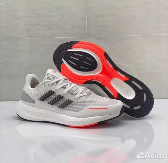 Кроссовки adidas