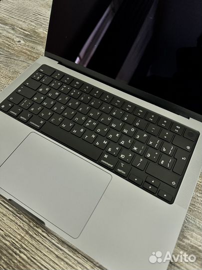 MackBook Pro 14 M1 Pro 512gb