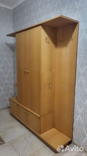 Шкаф в прихожую