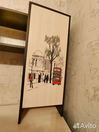 Продам стол