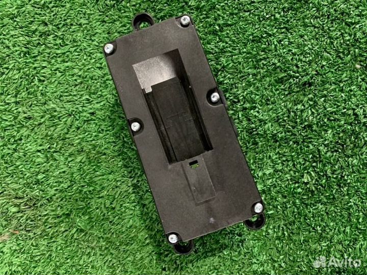 Блок стеклоподъемников задний Mercedes-Benz