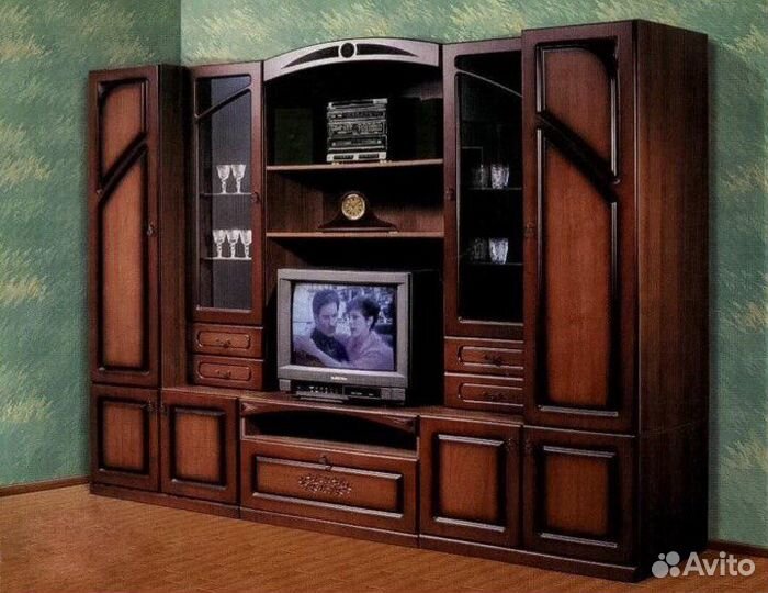 Стенка горка в гостиную