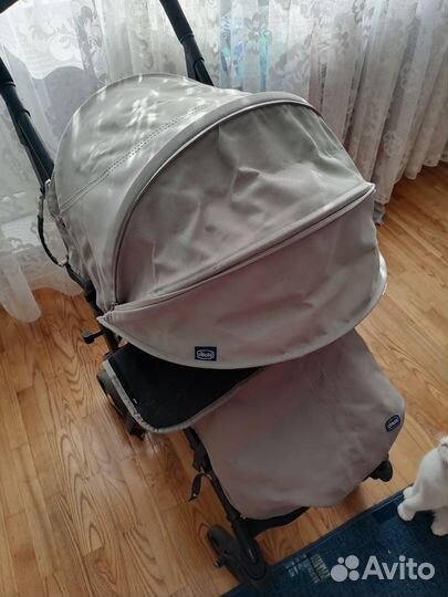 Коляска прогулка chicco