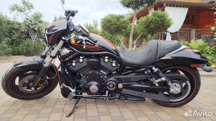 Harley-Davidson v-rod