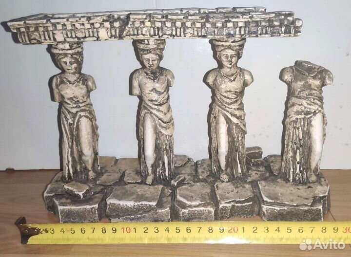 Грот аквариумный