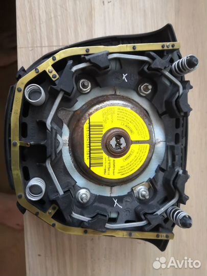 Подушка безопасности водителя Ford