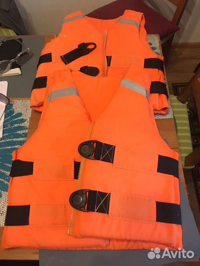 Жилет для плавания детский