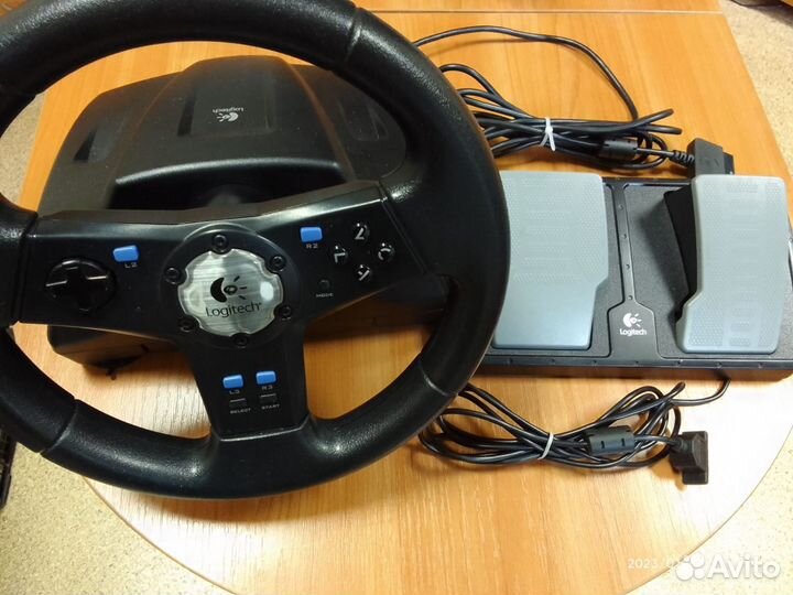Руль Logitech Rally Vibration Feedback Wheel PS2