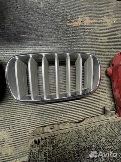 Решетка радиатора бмв bmw x5 f15 ноздри