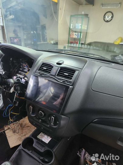 Продам android магнитола на Веста плюс камера