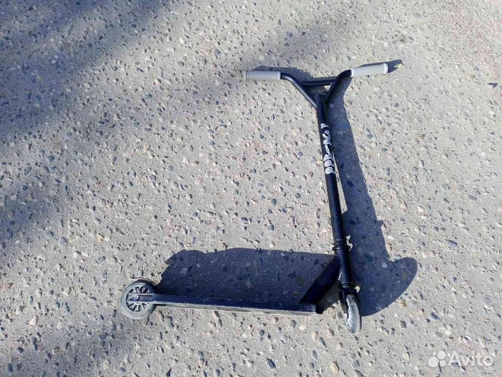 Трюковой самокат