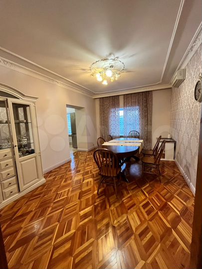 4-к. квартира, 174,3 м², 7/9 эт.