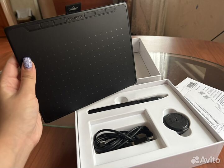 Графический планшет huion Inspiroy RTS-300