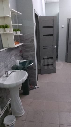 Свободного назначения, 190 м²