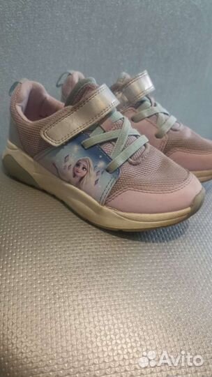 Кроссовки для девочки