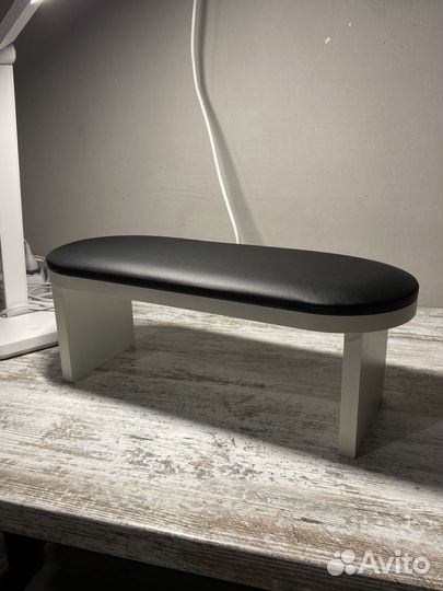 Подставка для рук маникюрная