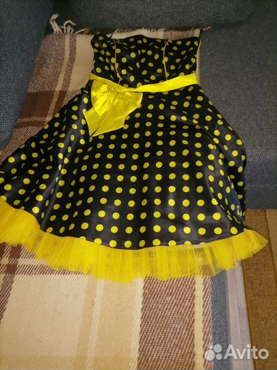 Нарядное платье