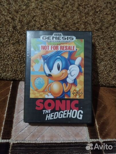 Оригинальный картридж Sonic the Hedgehog