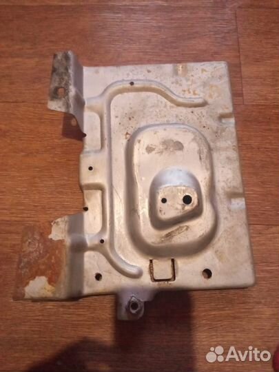 Кронштейн для АКБ Daewoo leganza