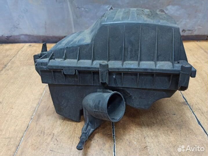 Корпус воздушного фильтра Opel Corsa C Z12XE 2002