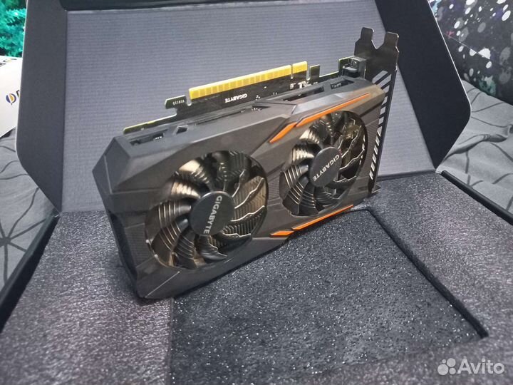 Видеокарта 1050 gigabyte