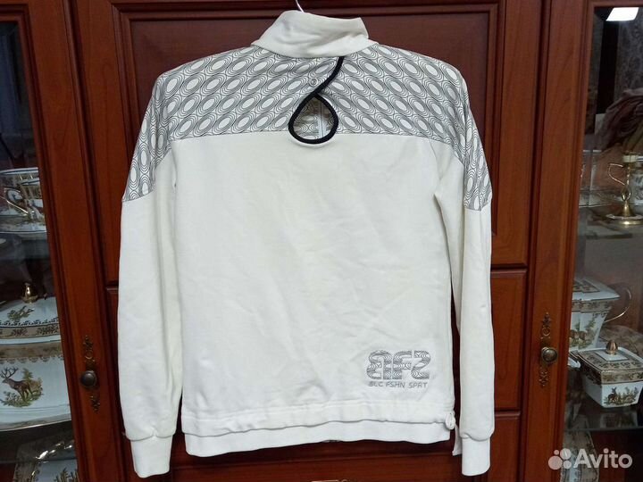 Жен.вещи 42-44