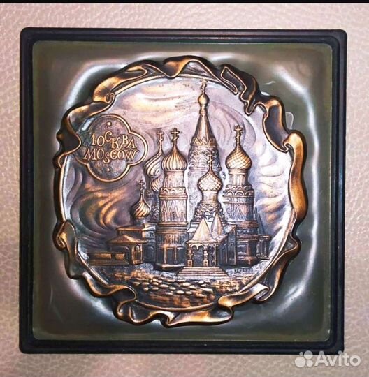 Сувенир - Медаль Покровский собор металл подарок