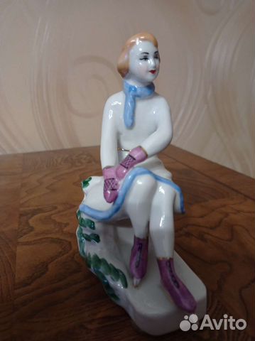 Фарфоровые статуэтки