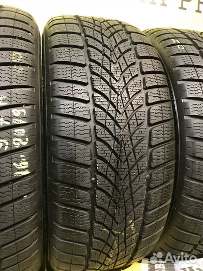 Dunlop SP Winter Sport 4D ROF 225/55 R17 97H