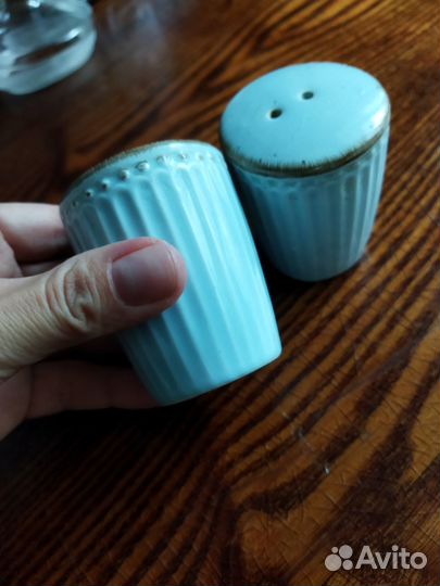 Солонка и перечница