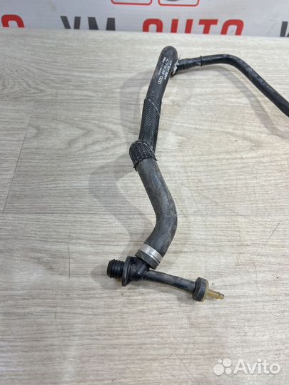Патрубок Audi A8